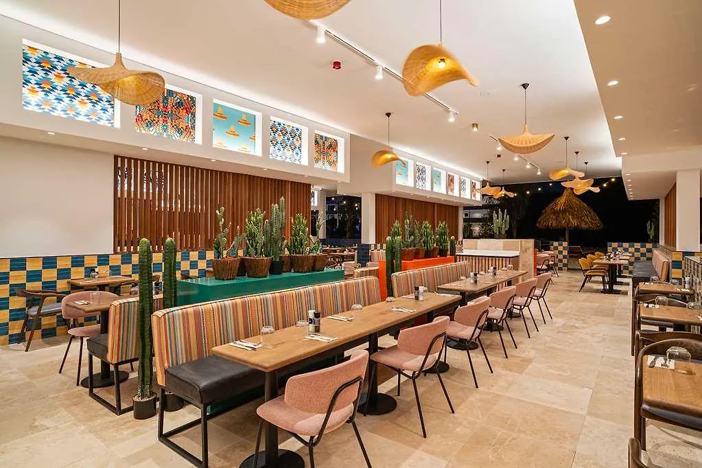 Hotel The Rif At Mangrove Beach Corendon All-Inclusive Curio Willemstad