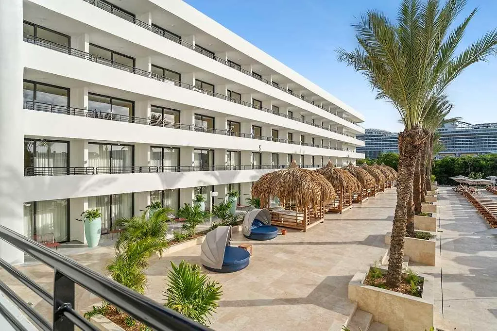 Hotel The Rif At Mangrove Beach Corendon All-Inclusive Curio Willemstad