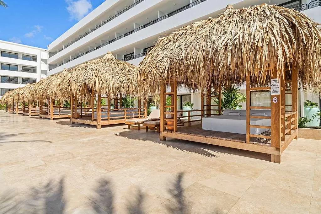 Hotel The Rif At Mangrove Beach Corendon All-Inclusive Curio Willemstad