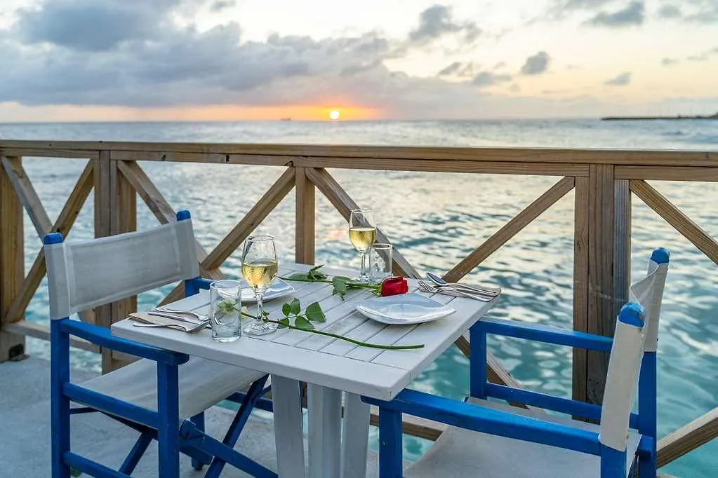 Hotel The Rif At Mangrove Beach Corendon All-Inclusive Curio Willemstad