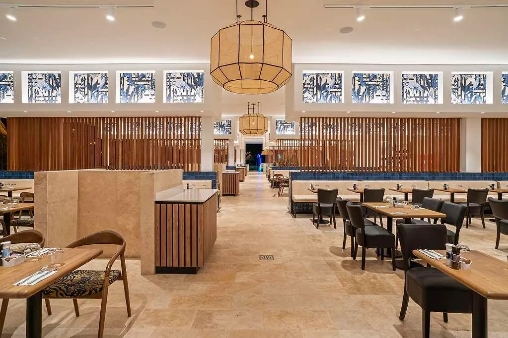 Hotel The Rif At Mangrove Beach Corendon All-Inclusive Curio Willemstad